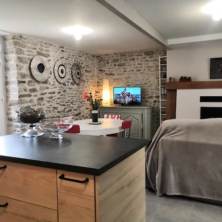 Holiday home La Maisonnette Des Miquelots, Patio & Charme, Proche Mont-st-michel Tanis