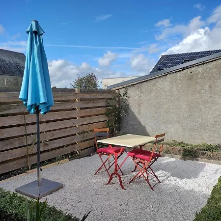 Holiday home La Maisonnette Des Miquelots, Patio & Charme, Proche Mont-st-michel *