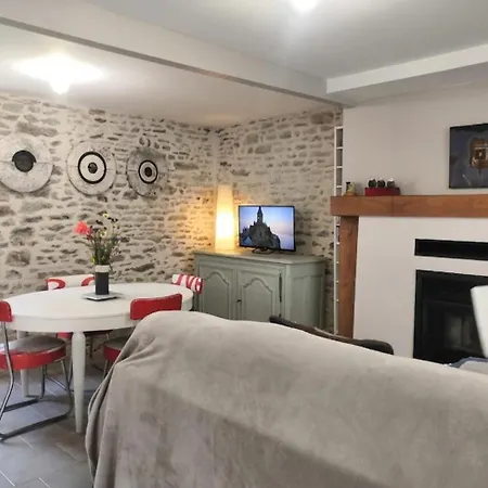 La Maisonnette Des Miquelots, Patio & Charme, Proche Mont-st-michel Holiday home