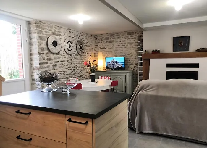 度假居 Small House Near Mont St Michel Tanis