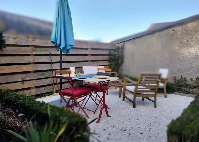 Small House Near Mont St Michel 度假居 Tanis