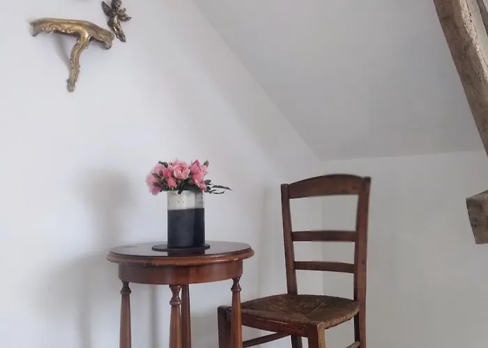 Small House Near Mont St Michel 度假居 Tanis